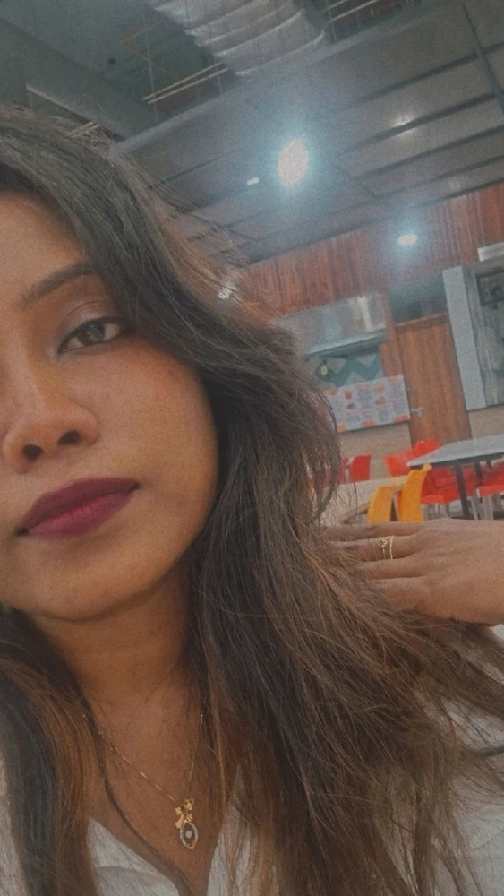 GIF uploaded by Sonia