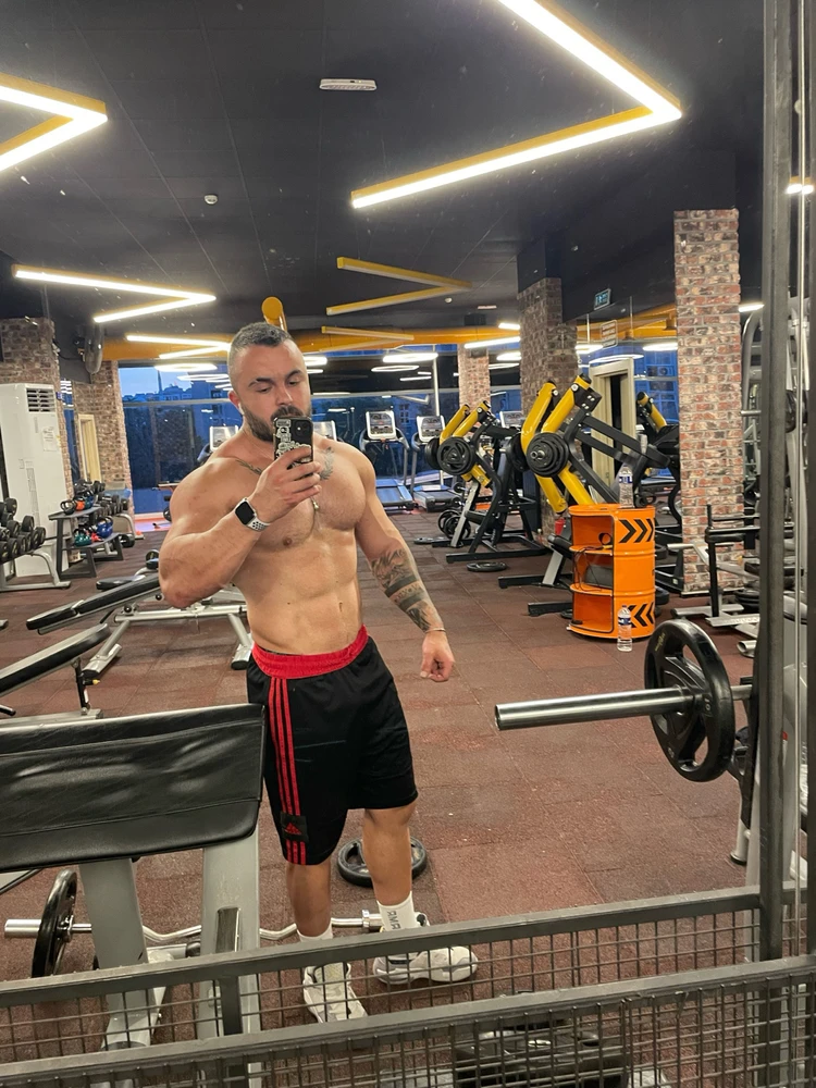 Çetin tarafından yüklenen GIF