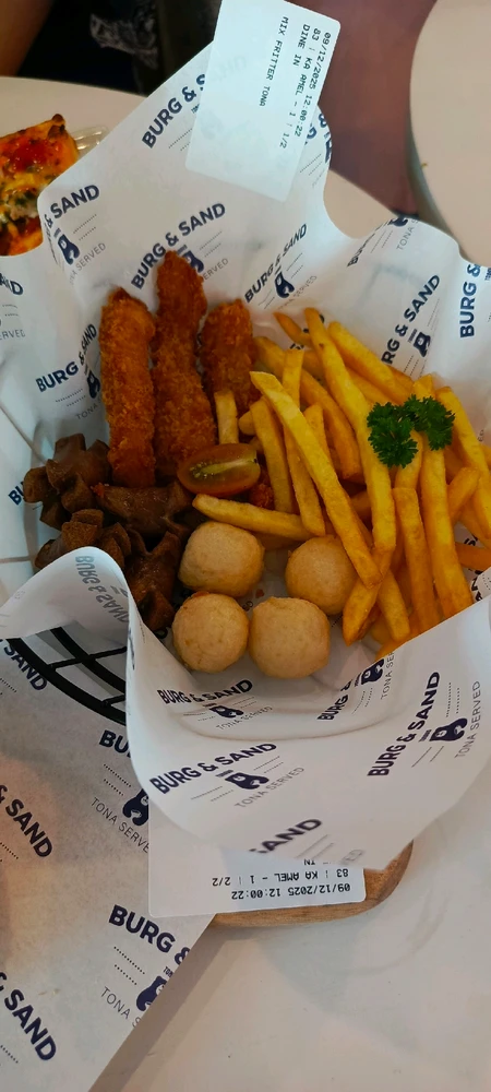 Image uploaded by Ailama