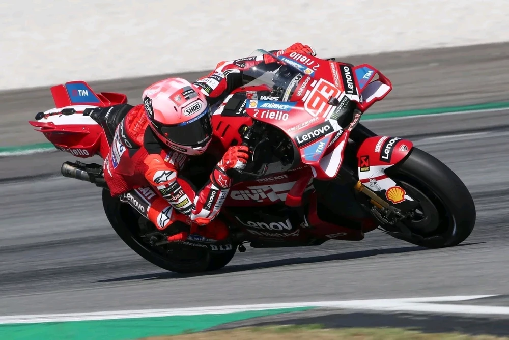 GIF caricata da Alessio