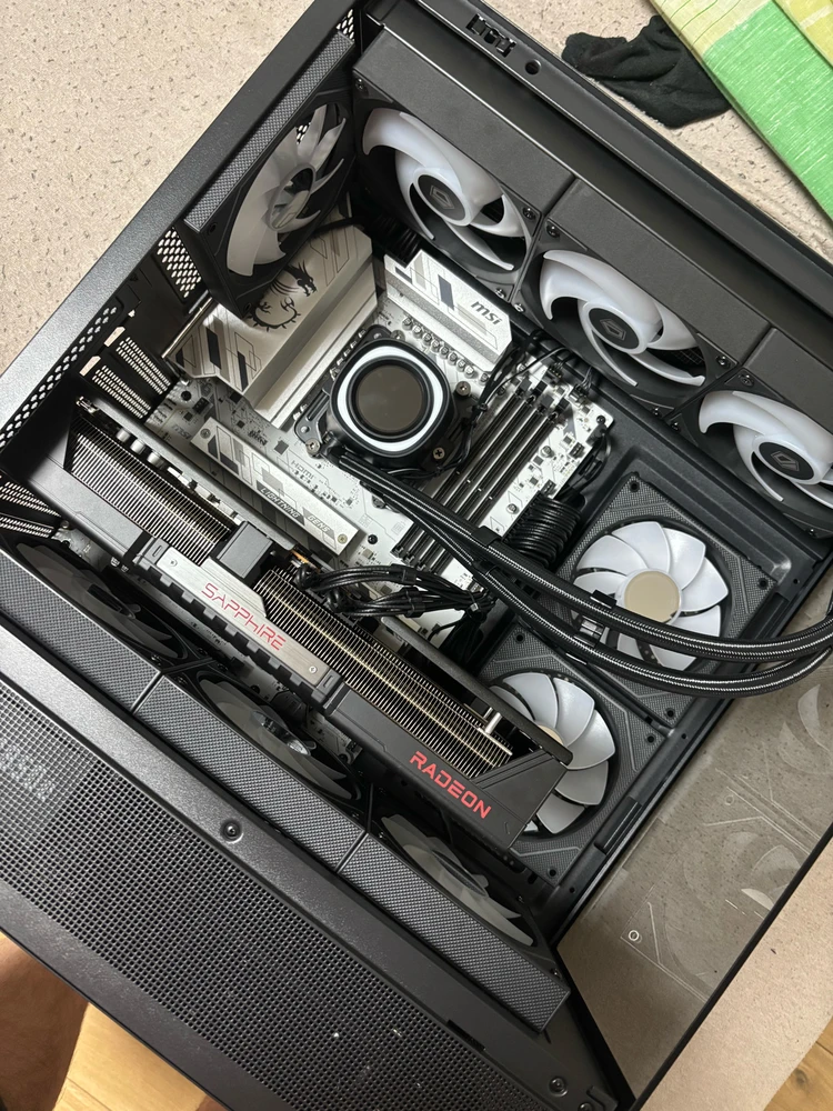 Imagine încărcată de Paul