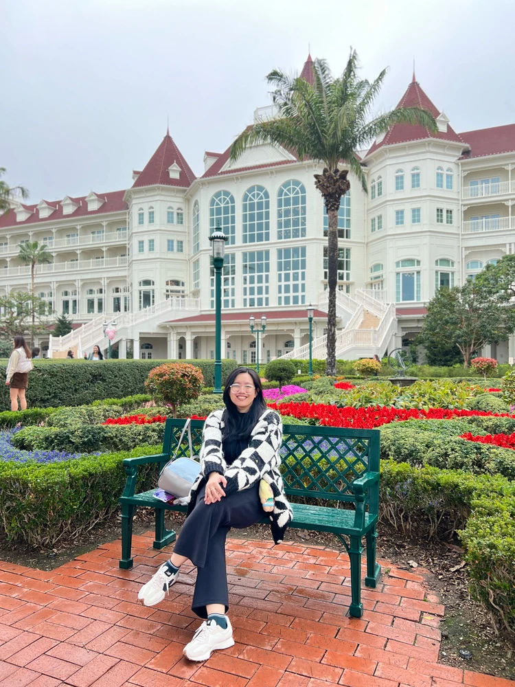 GIF gi-upload ni Melly