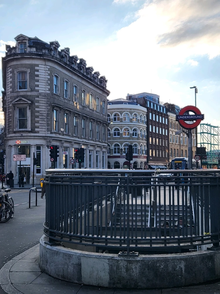 Gambar diunggah dening Sylvia