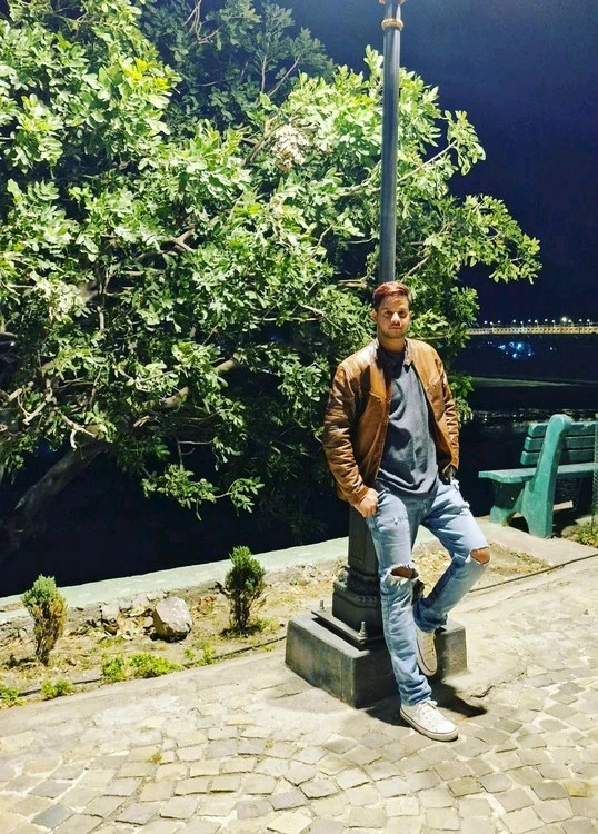 GIF uploaded by Mohd Salim