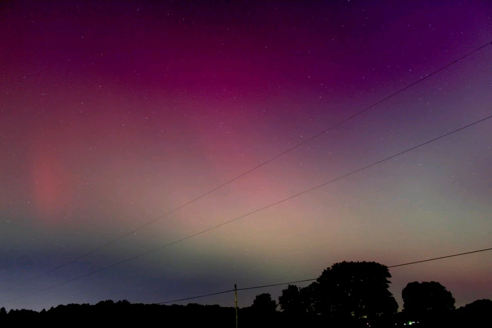 GIF uploaded by Vincent