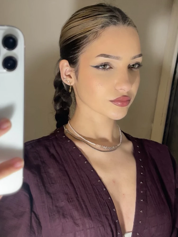 GIF uploaded by Mihaela