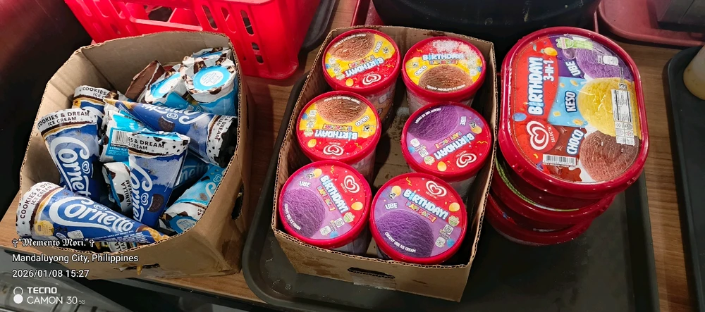 GIF uploaded by Kowfee