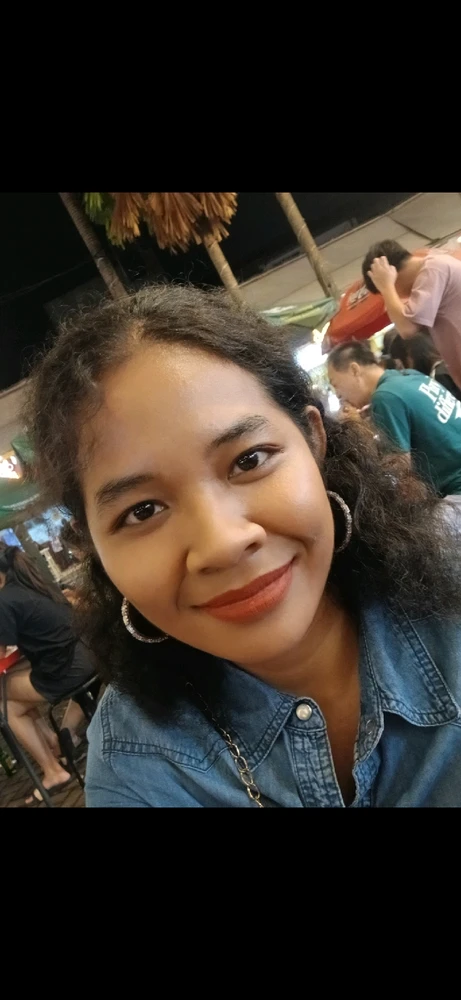 GIF uploaded by Burger girl