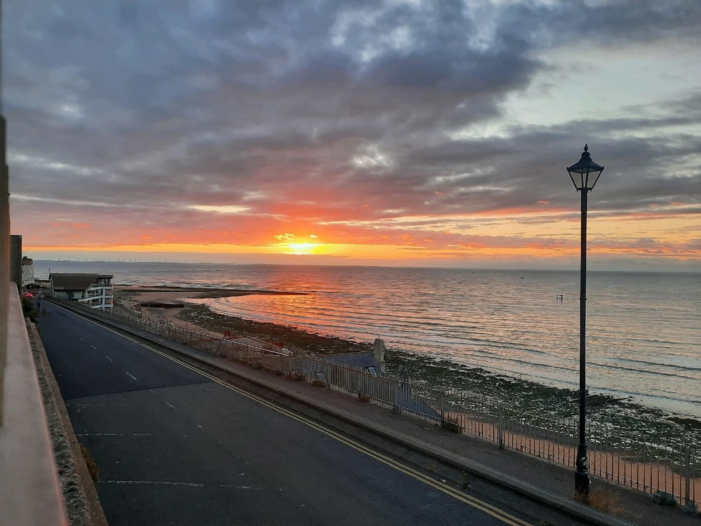 GIF uploaded by Symun