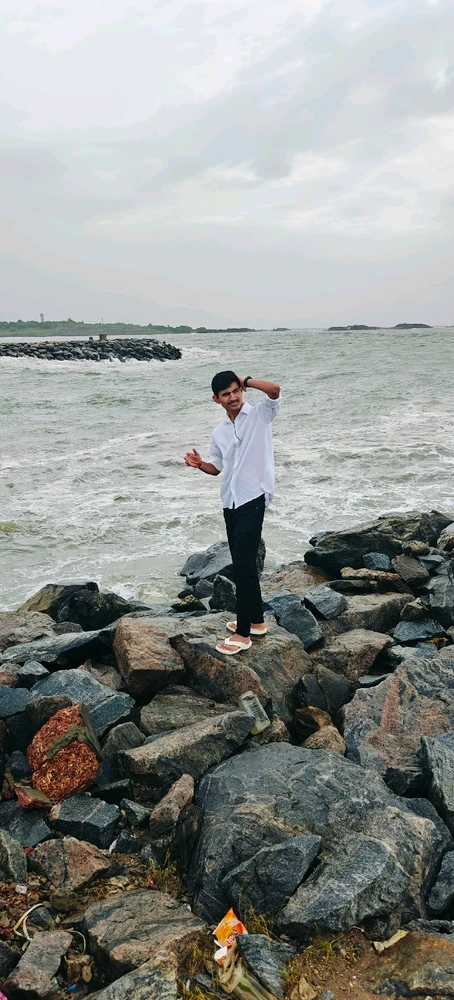 GIF uploaded by Satu