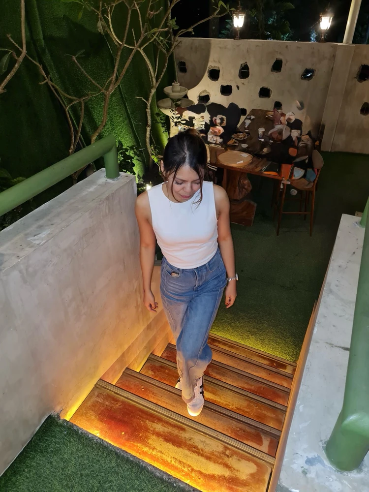 GIF uploaded by Danicah