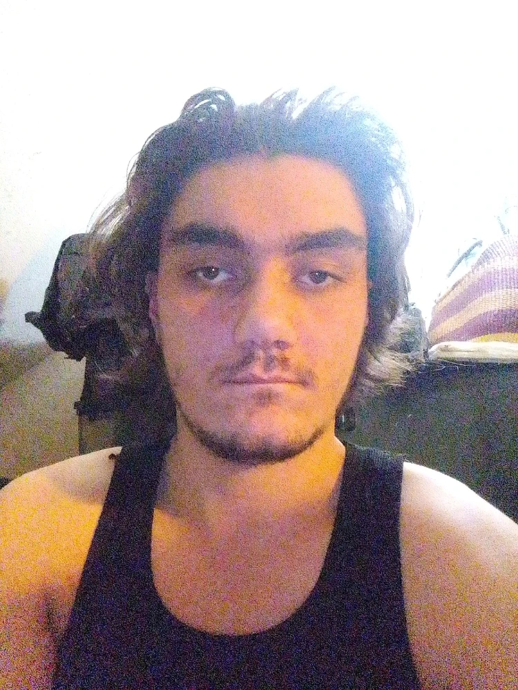 GIF uploaded by Adrian kantola