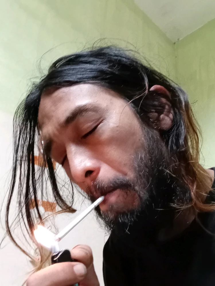 GIF diunggah oleh Satria