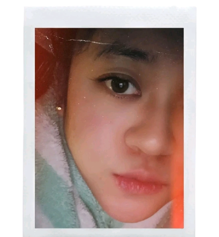 GIF uploaded by Antonette