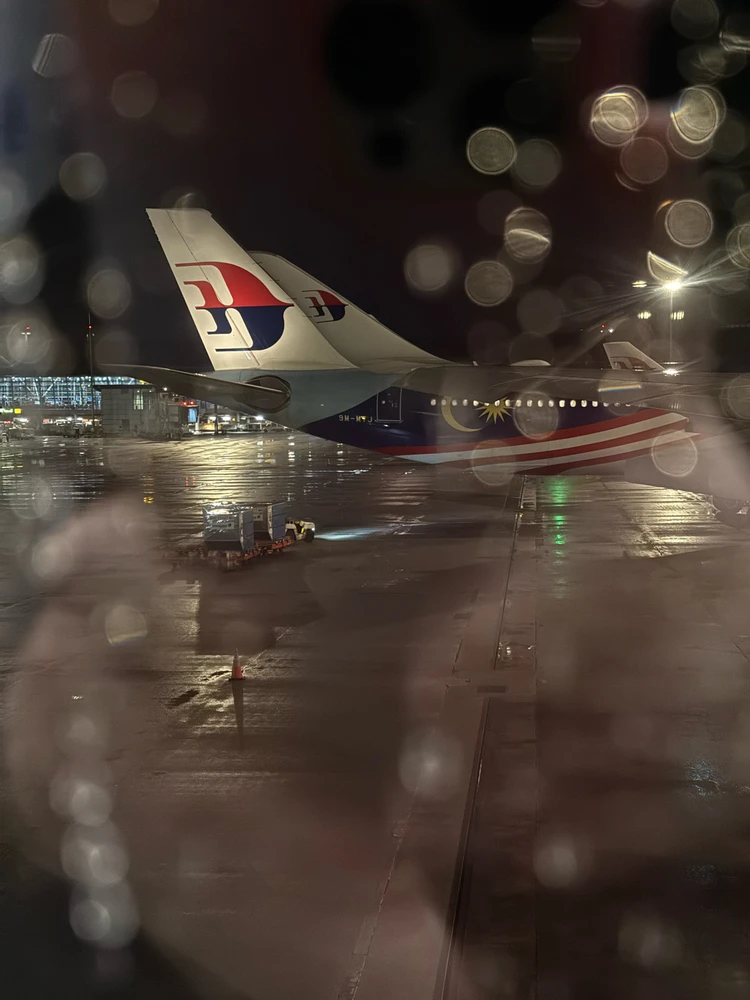 GIF uploaded by Evon