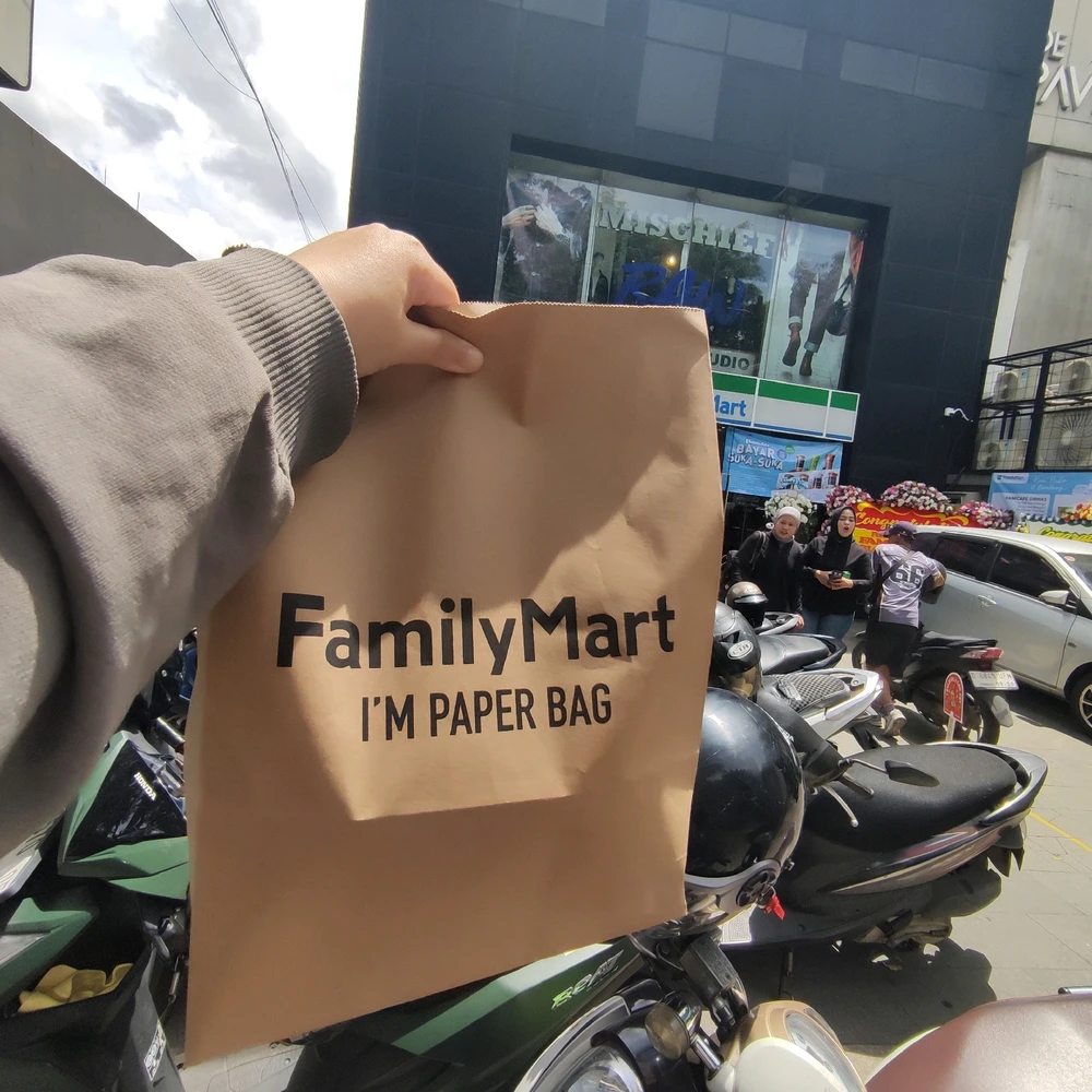 Gambar diunggah oleh 𝚅𝙴𝙻𝙾𝚄𝚁𝙸𝚇