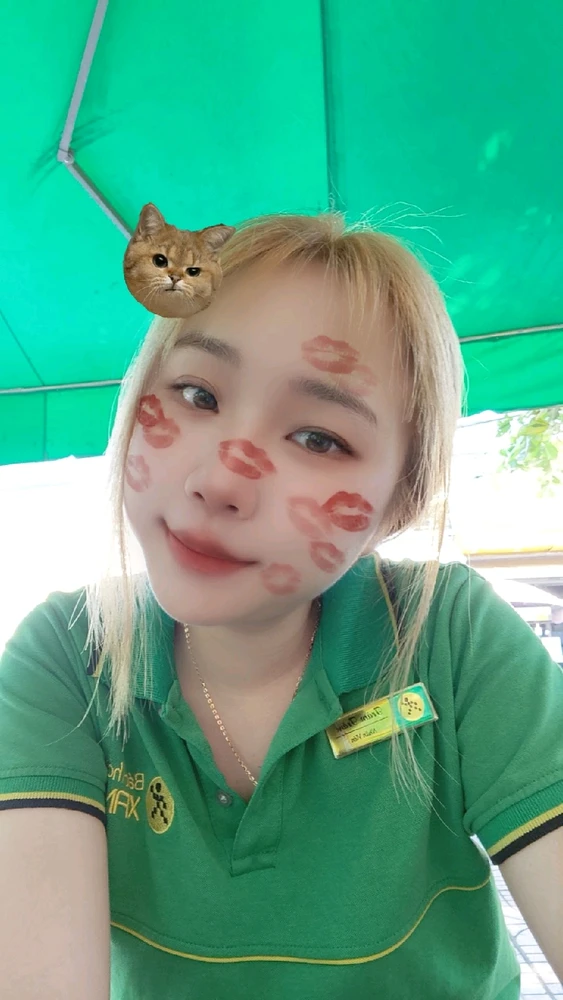 GIF được Trâm tải lên