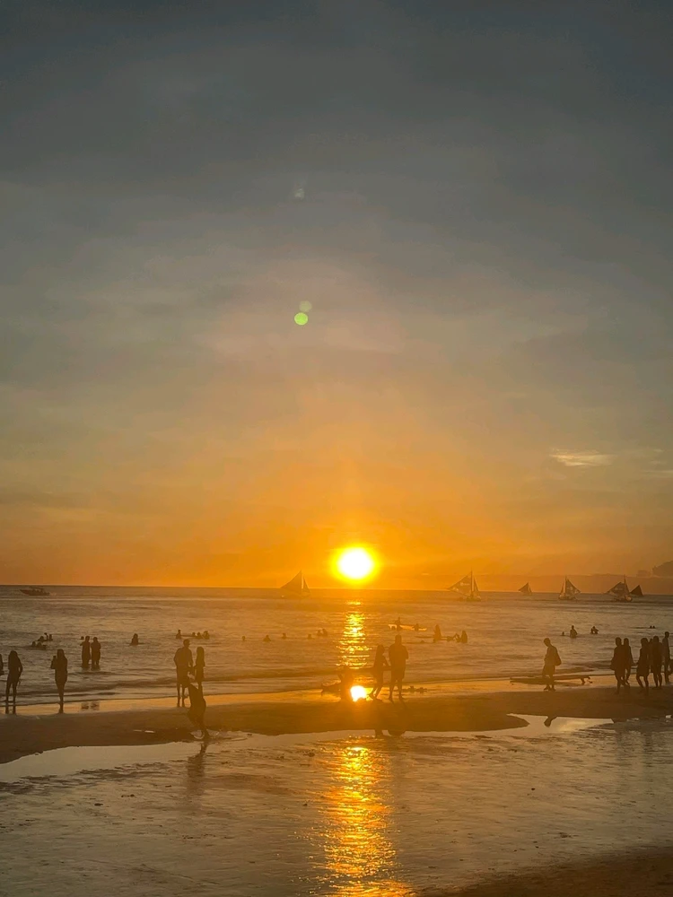 GIF diunggah dening Sarah