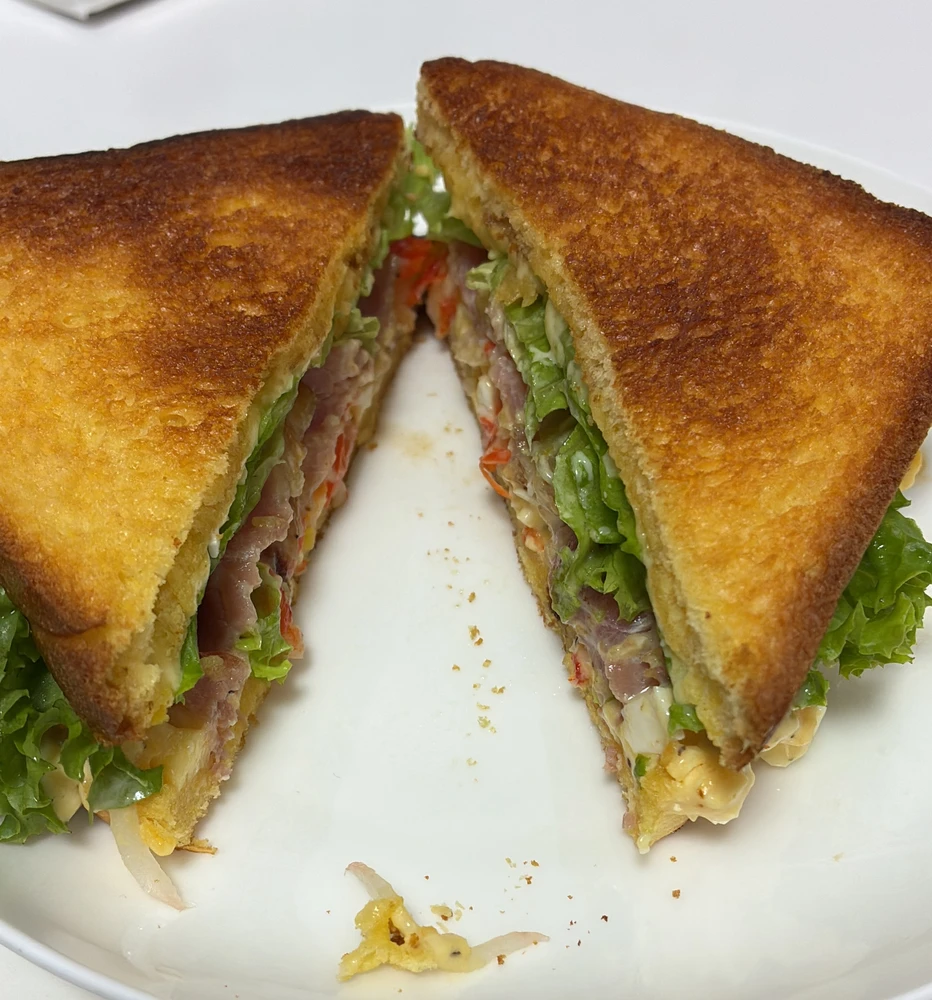 GIF uploaded by Erwina