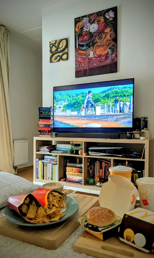 GIF uploaded by Nadia