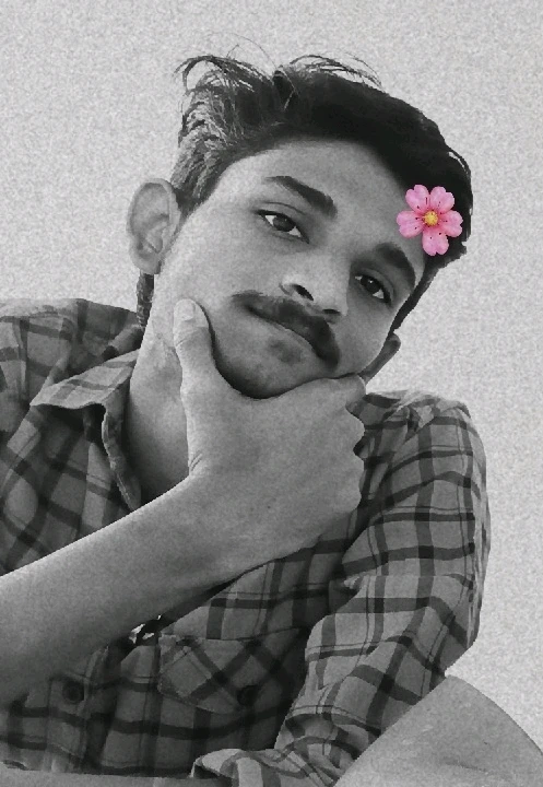 Vishnu Priyan பதிவேற்றிய GIF