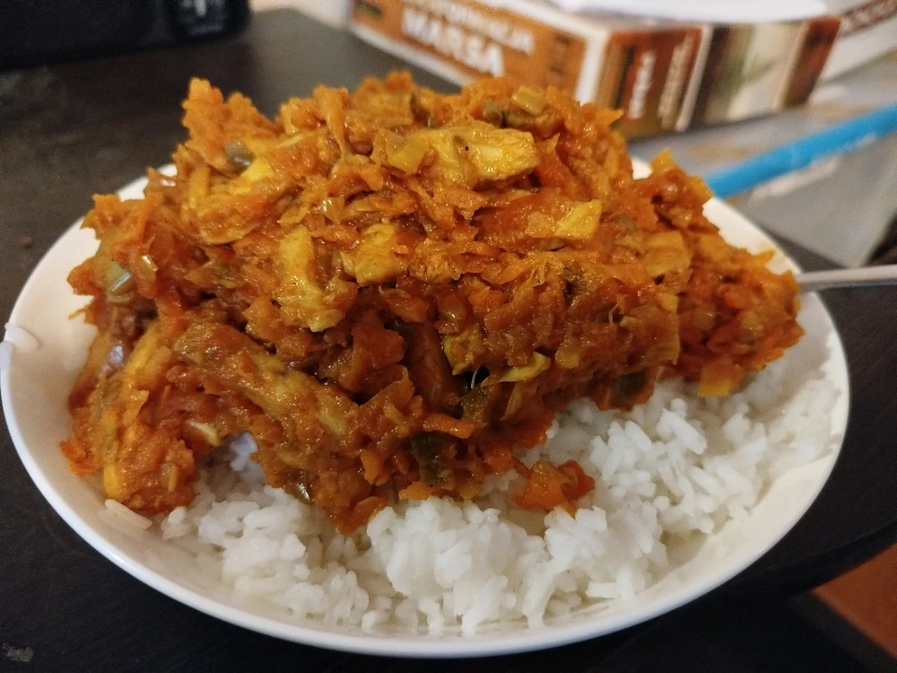 Gambar diunggah oleh Karol