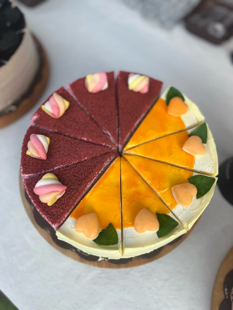 GIF uploaded by Indah