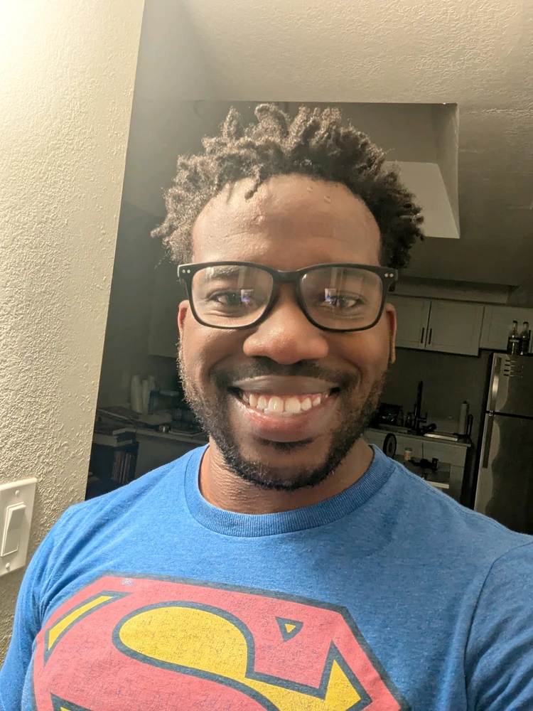 GIF uploaded by Toussaint