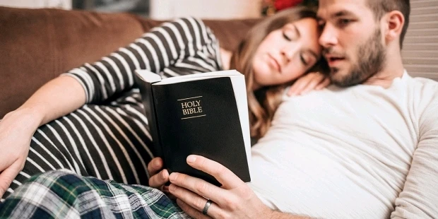 GIF uploaded by Moana