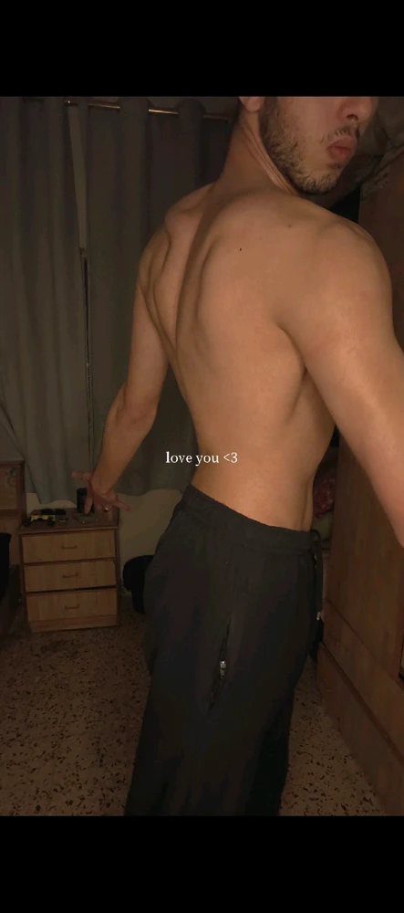 صورة رفعها يوسف