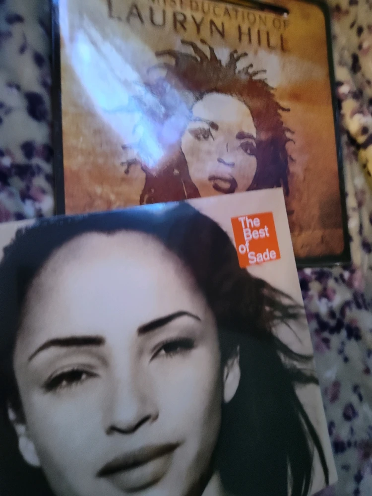 GIF uploaded by Leila