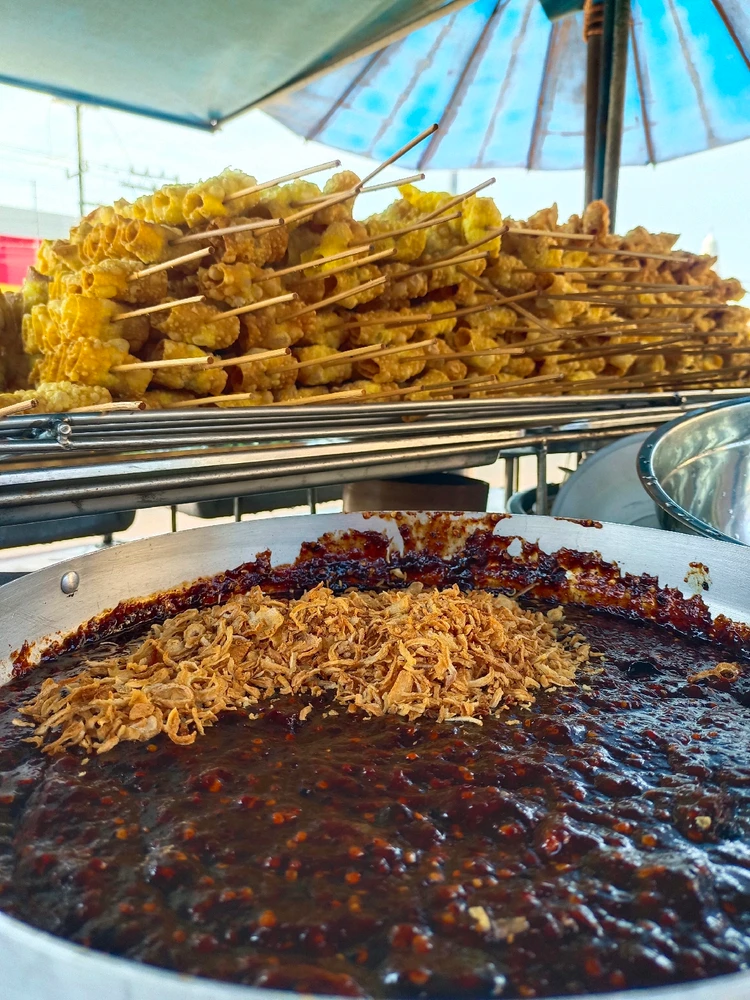 GIF อัปโหลดโดย namna