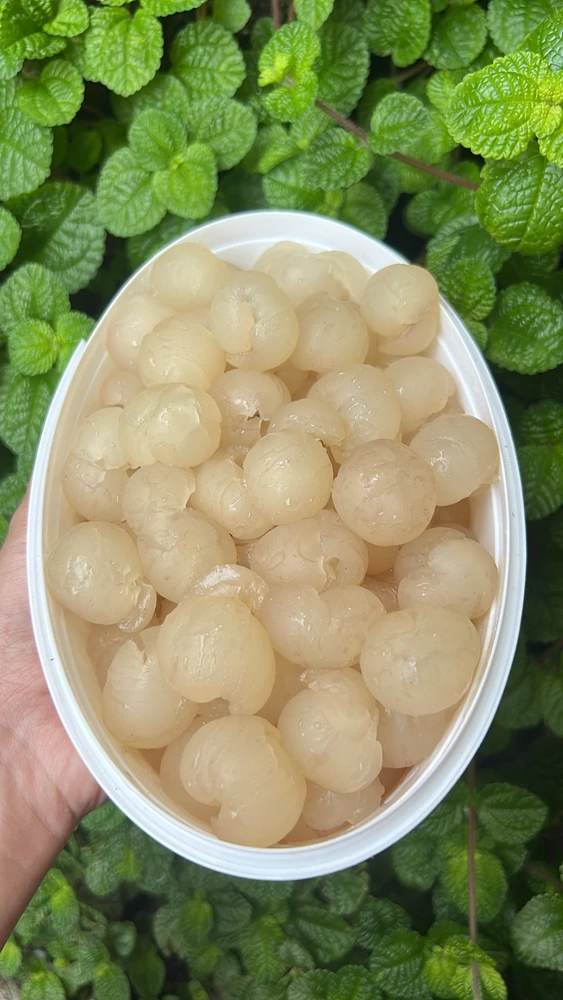 GIF uploaded by Indah