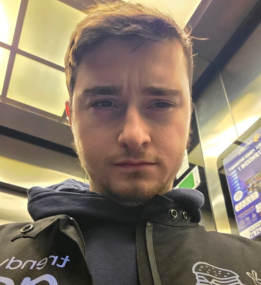 Umut tarafından yüklenen GIF