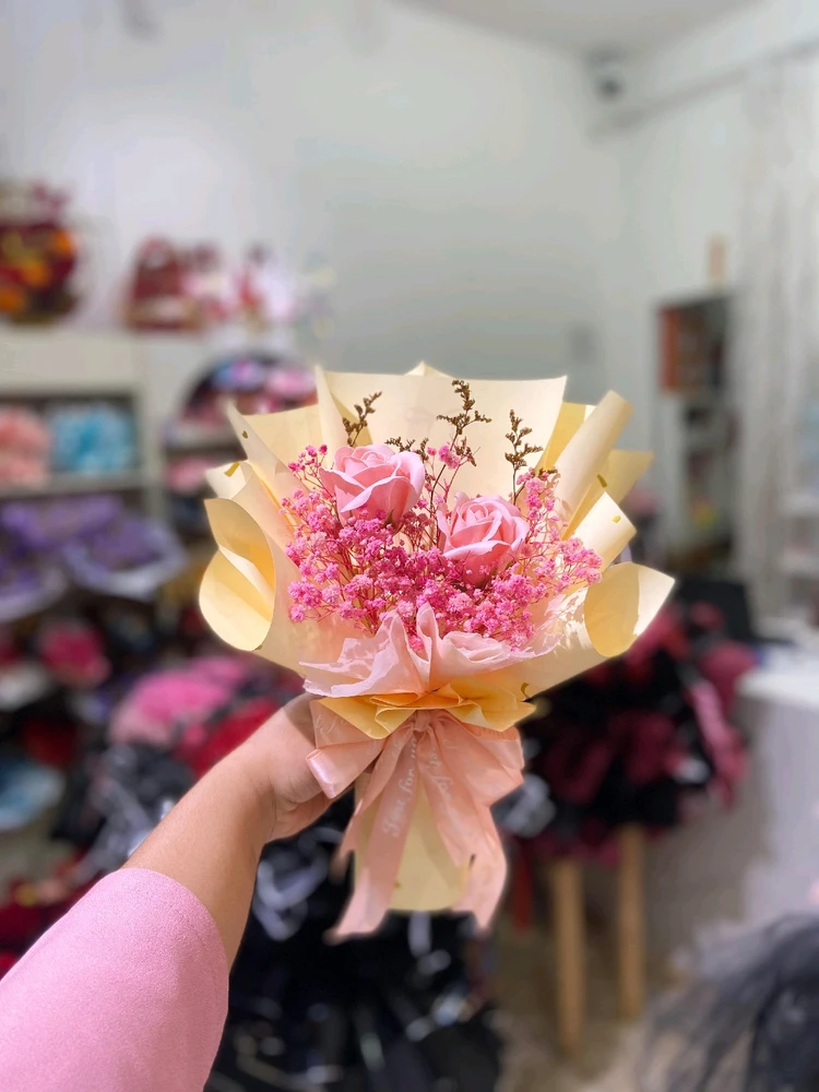 GIF uploaded by Vianna