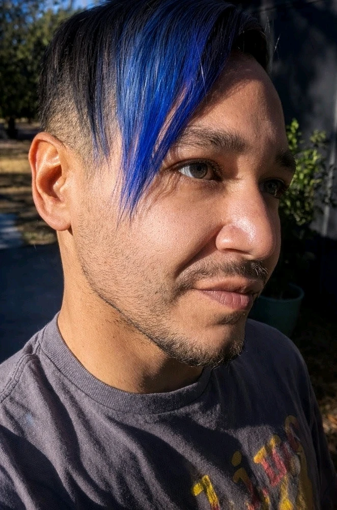 GIF uploaded by Alex