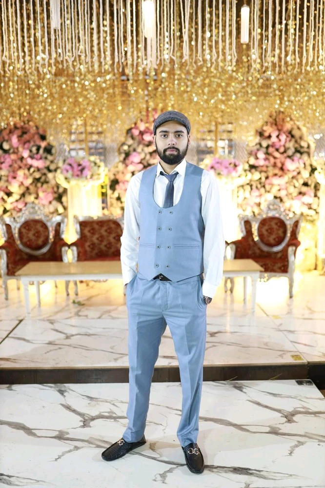 GIF uploaded by Abdul Manan