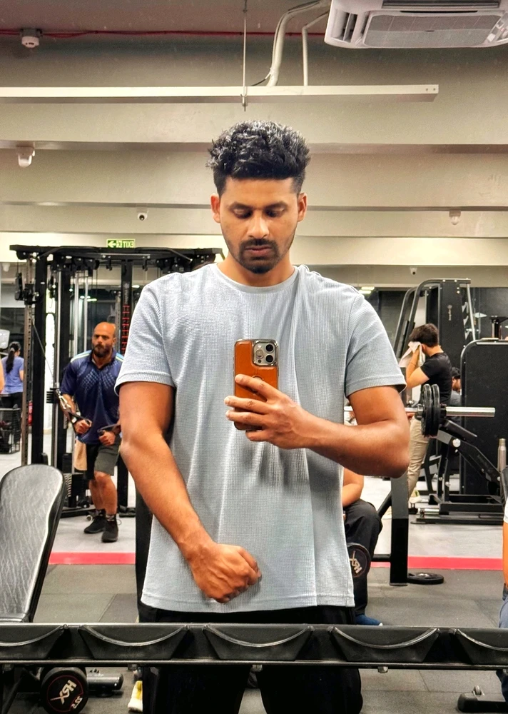 GIF diunggah dening S