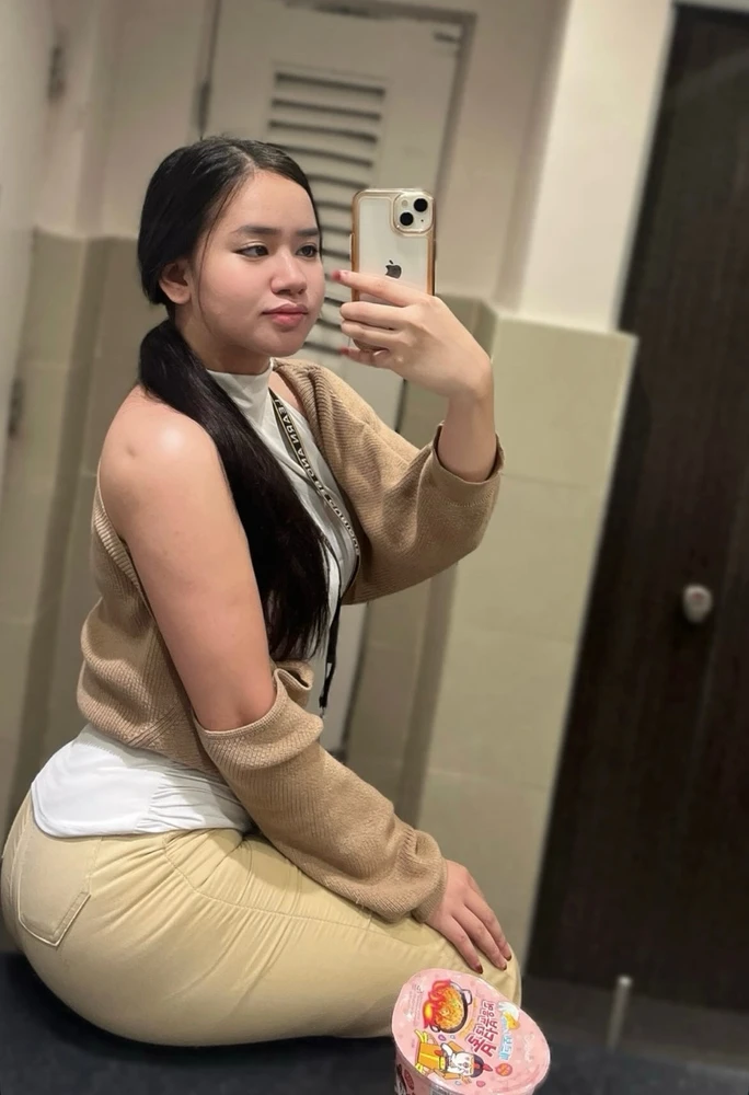 GIF uploaded by cristine