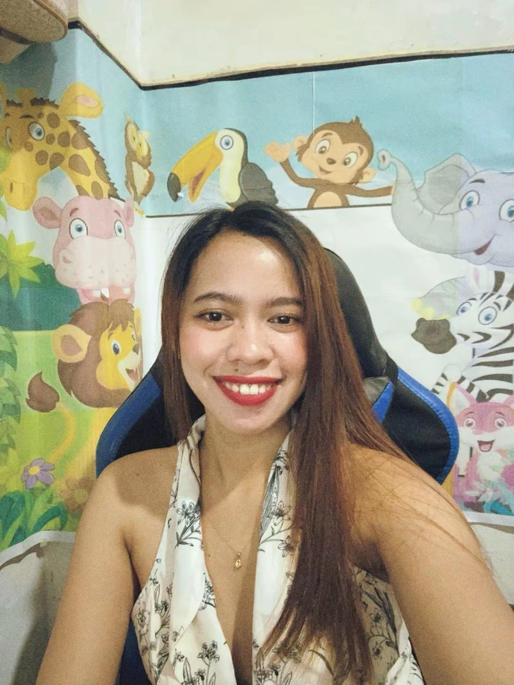 GIF uploaded by Jess