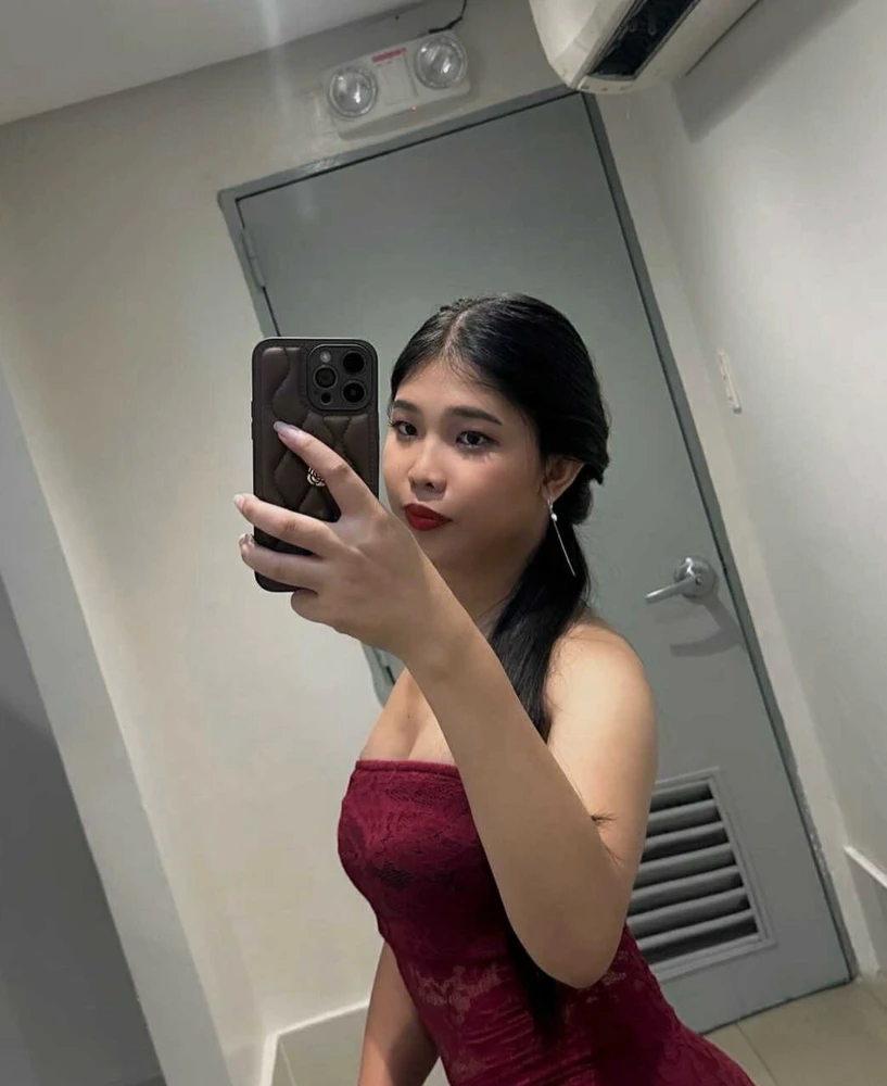 GIF uploaded by Rhian