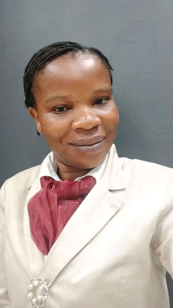 GIF uploaded by Esther