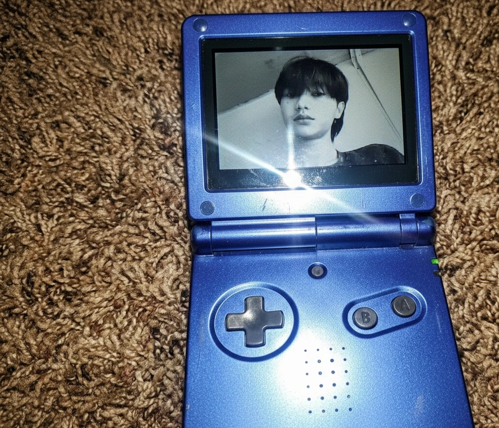 GIF diunggah oleh Marten