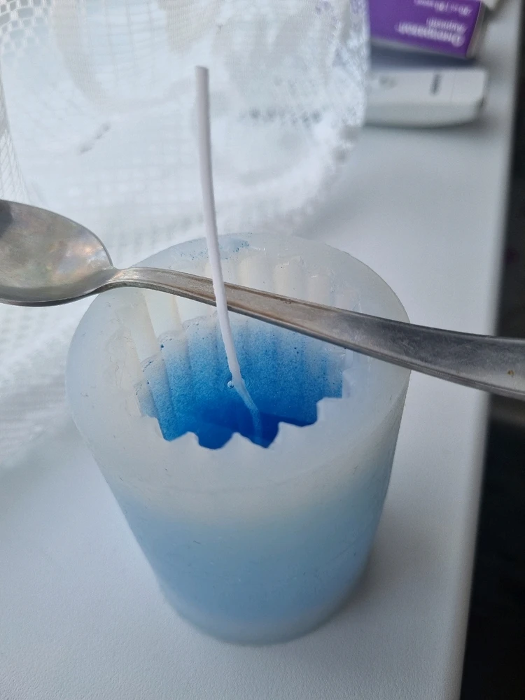 GIF diunggah dening No Name