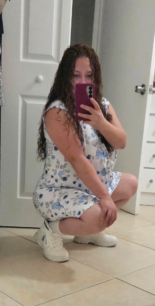 GIF uploaded by Yoli