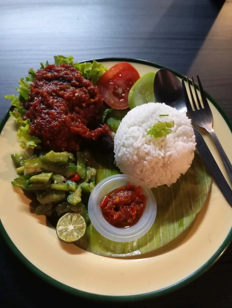 GIF uploaded by Inez