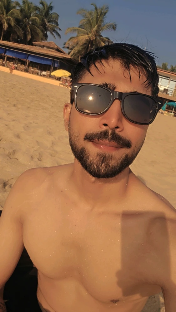 GIF uploaded by Abhi