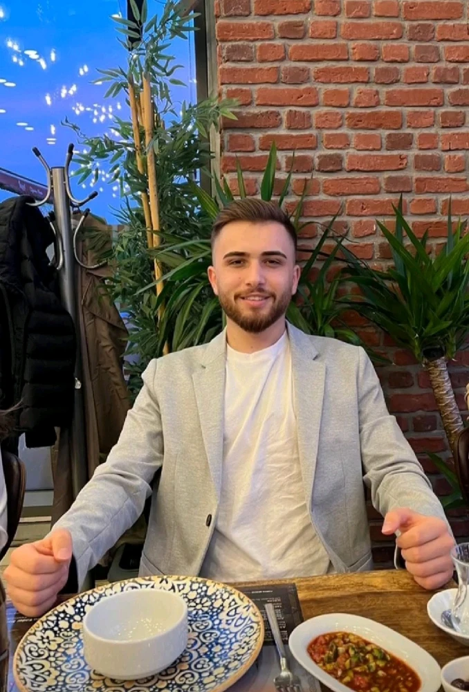 Serhat tarafından yüklenen GIF