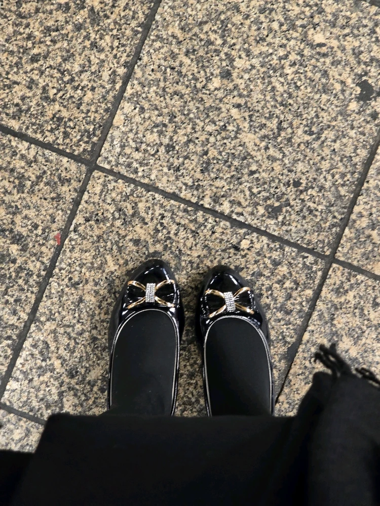 GIF uploaded by 《🌹.::Lenöré::.🌹》