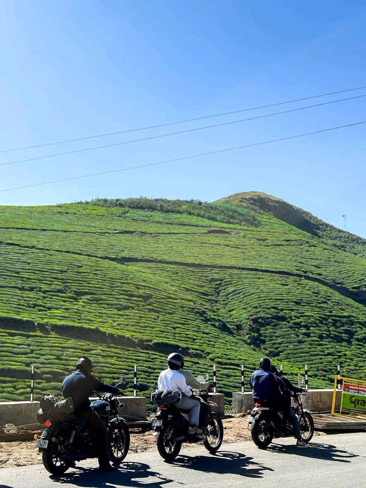 GIF uploaded by Hadi